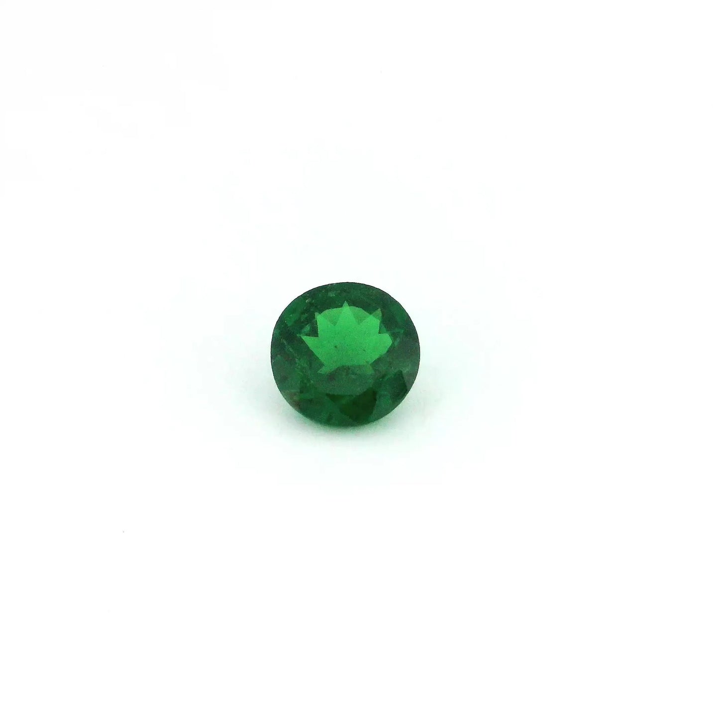 0.61ct Round Natural Garnet (Colour Green, Clarity Slightly Included, Cut Faceted)