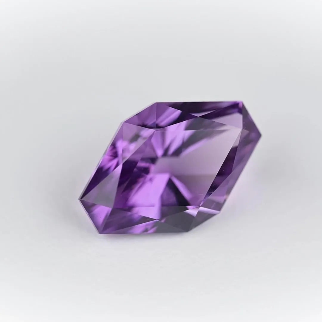 5.64ct Octagonal Natural Amethyst (Colour Purple, Clarity Eye Clean, Cut Faceted)