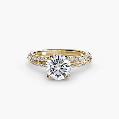 Anello solitario con pavè