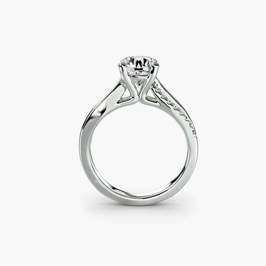 Anello solitario gambo diviso con pavè