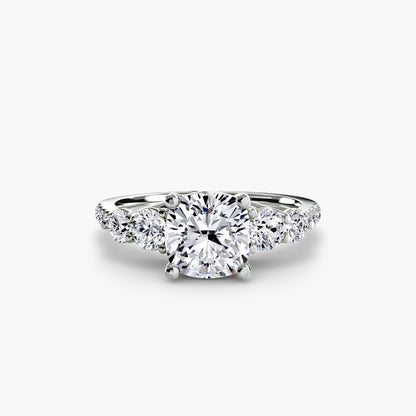 Anello solitario diamanti degradeè sul gambo
