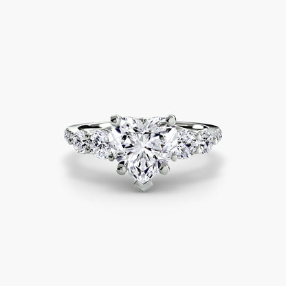 Anello solitario diamanti degradeè sul gambo