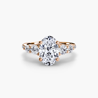 Anello solitario diamanti degradeè sul gambo