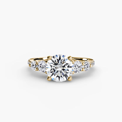 Anello solitario diamanti degradeè sul gambo