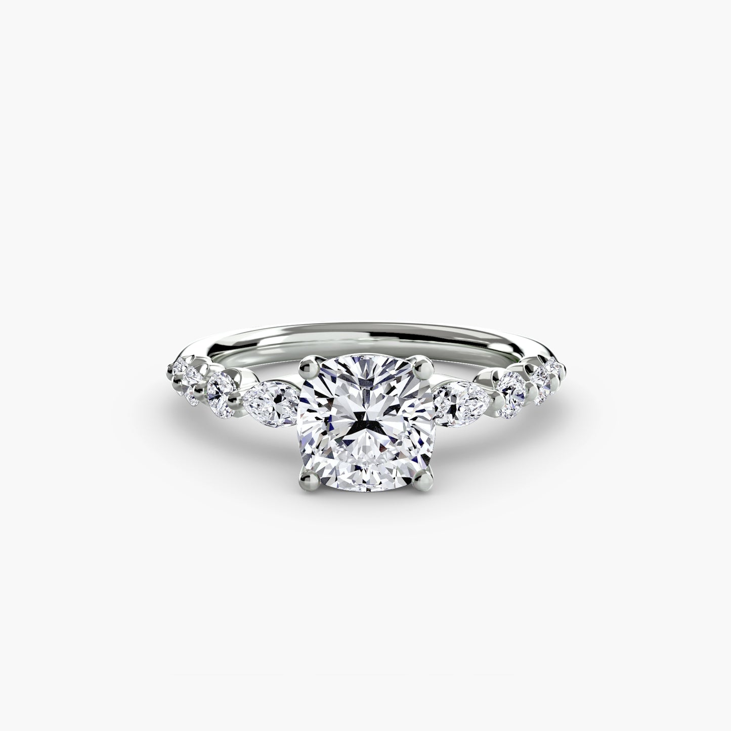 Anello solitario con diamanti