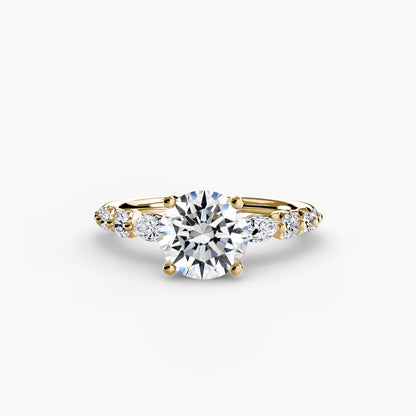 Anello solitario con diamanti
